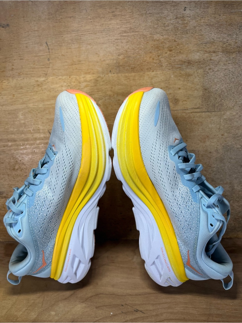 Hoka One One Bondi 8 REFLECTIVE Womens Size 9 Running Shoes Sneakers Blue Yellow - Picture 6 of 12